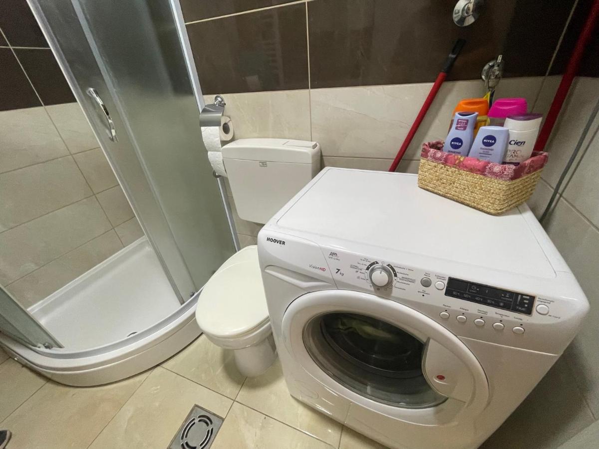 Апартаменты Apartman 1 Сремска-Митровица Экстерьер фото
